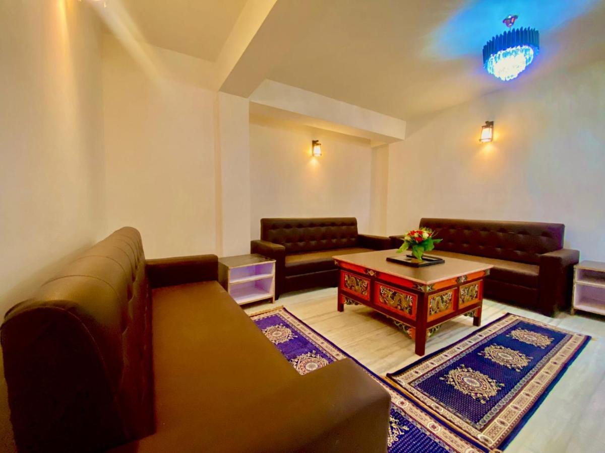 Отель Daksha Pelling Nest Экстерьер фото